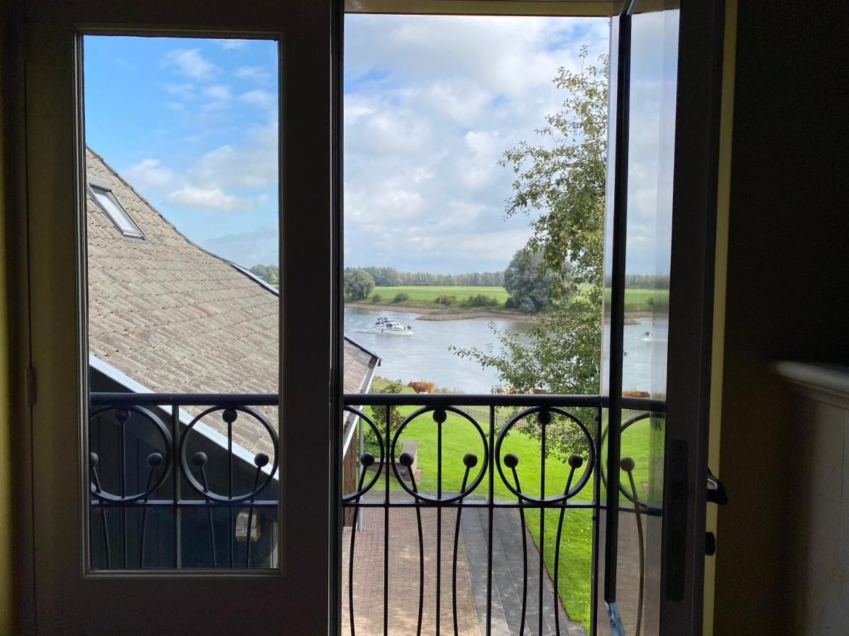 Villa Veertien Dieren Eksteriør billede