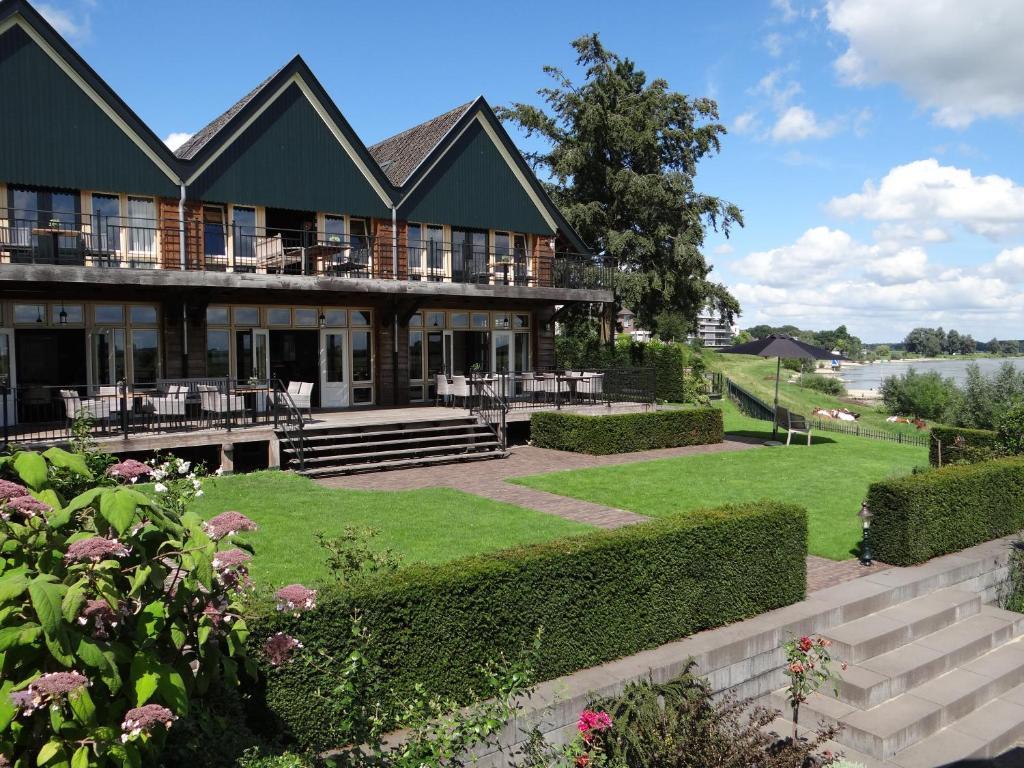 Villa Veertien Dieren Eksteriør billede